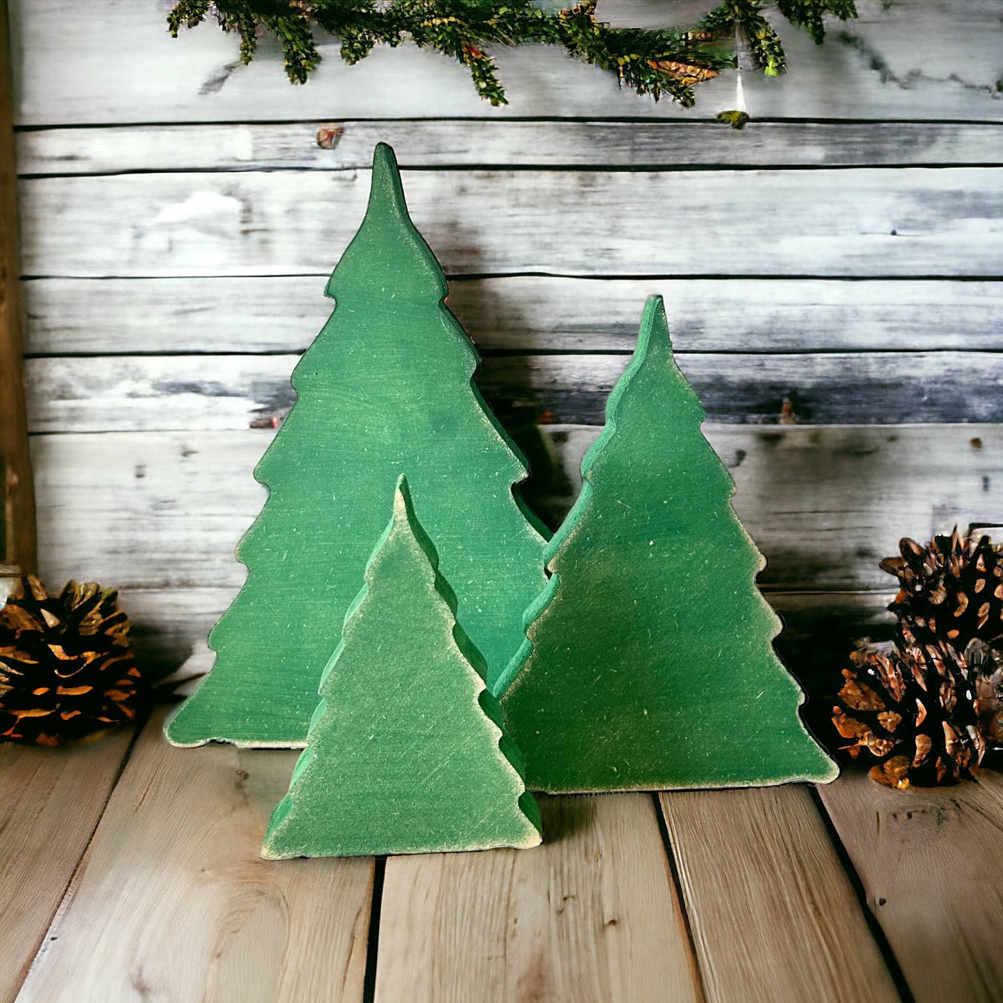Primitive/Rustic Wood Christmas Tree - Wavy: DIY / Medium