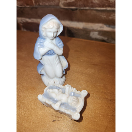 Vintage Lefton Nativity Mary and Baby Jesus 1735 No Joseph. Na01