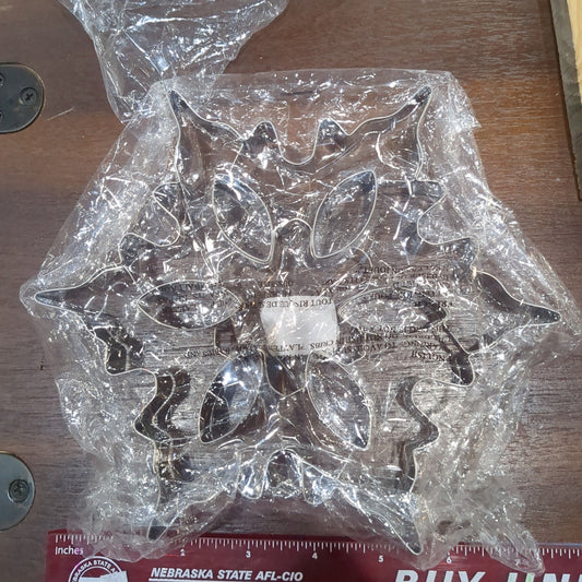 Vintage Williams-Sonoma Snowflake Cutout 1 Cookie Cutter 7 3/4"