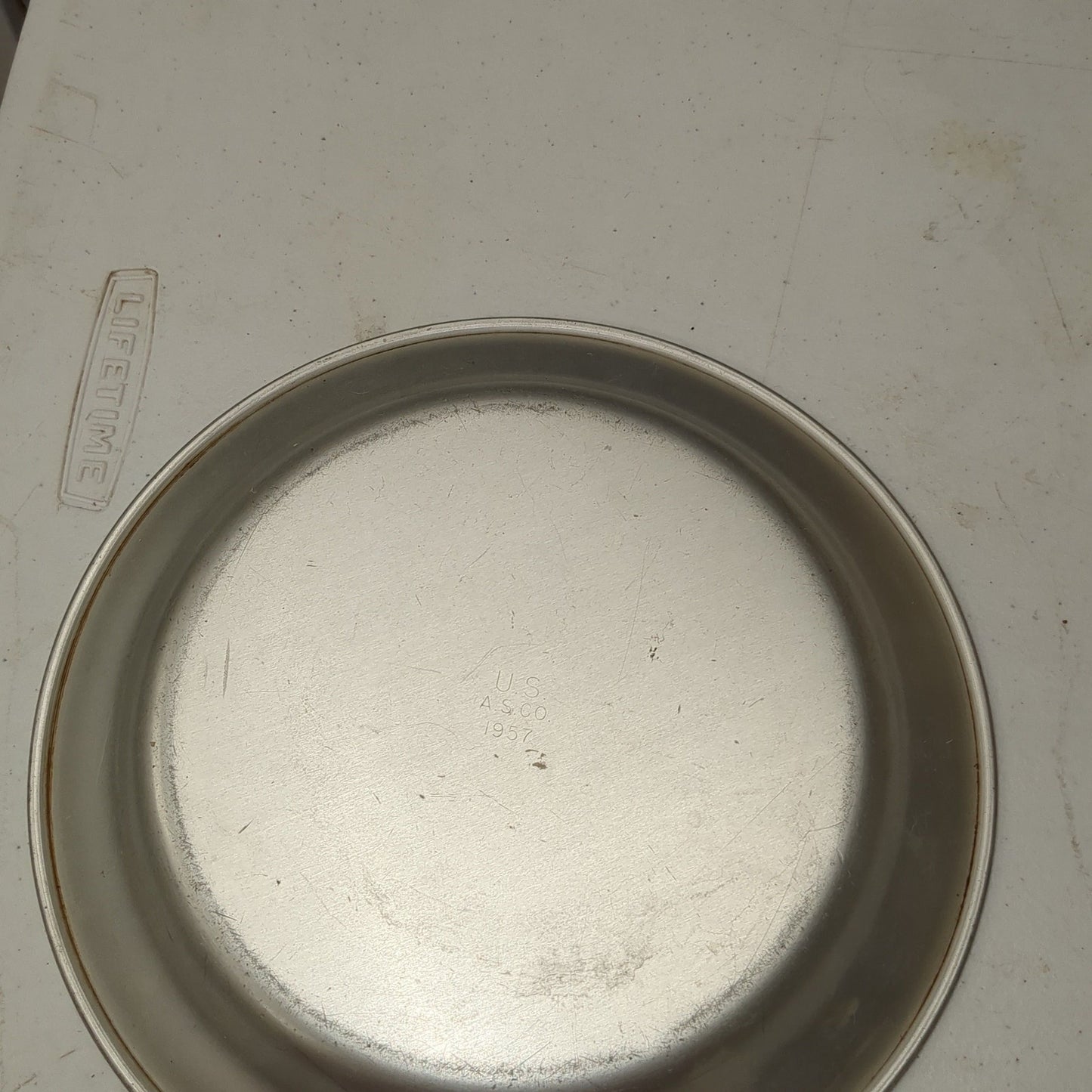 Vintage plate from officer's mess kit Alu121