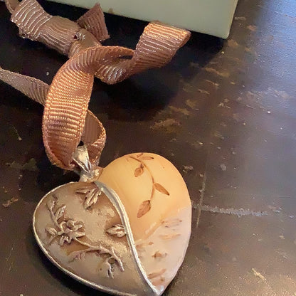 Mothers ornament by Elements