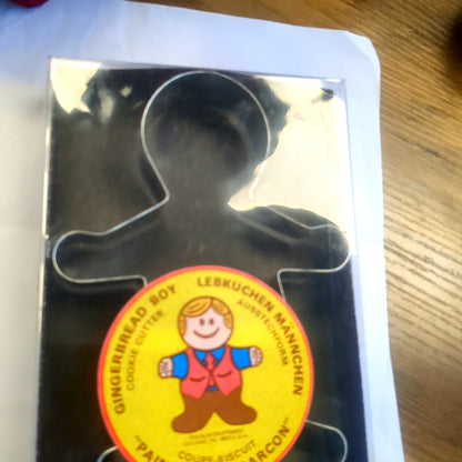 Vintage Fox Run Giant Gingerbread Man Cookie Cutter CG6