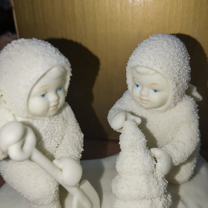 Department 56 Snowbabies “We’ll Plant The Starry Pines” Figurine