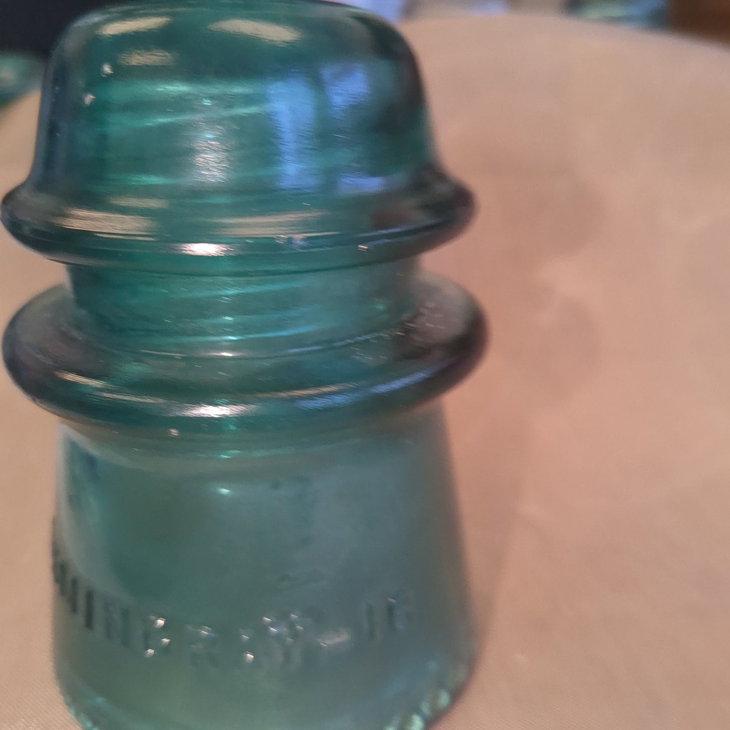 Vintage Teal Green Hemingray  #16 insulator h6-16