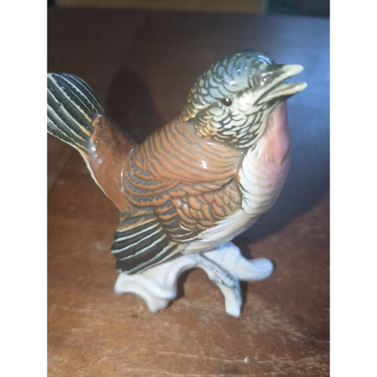 Vintage Karl Ens Porcelain Wren Bird On Branch Figurine