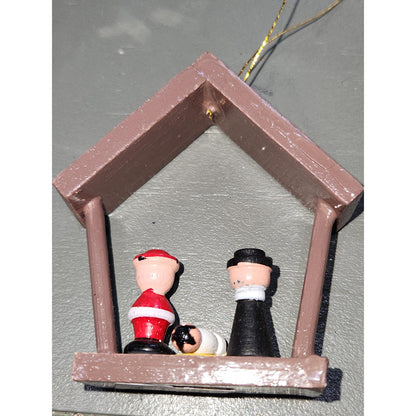 Vintage Tiny Baby Jesus Santa and Priest in a Creche Nativity Taiwan o12