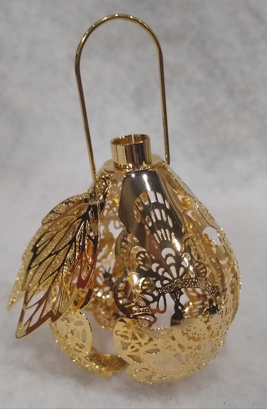 Vintage 1986 Hallmark Keepsake ornament Twelve Days of Christmas Partridge in a Pear Tree ho987