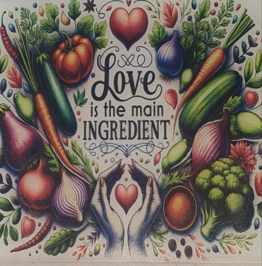 Glass cutting board Love is the main ingredient