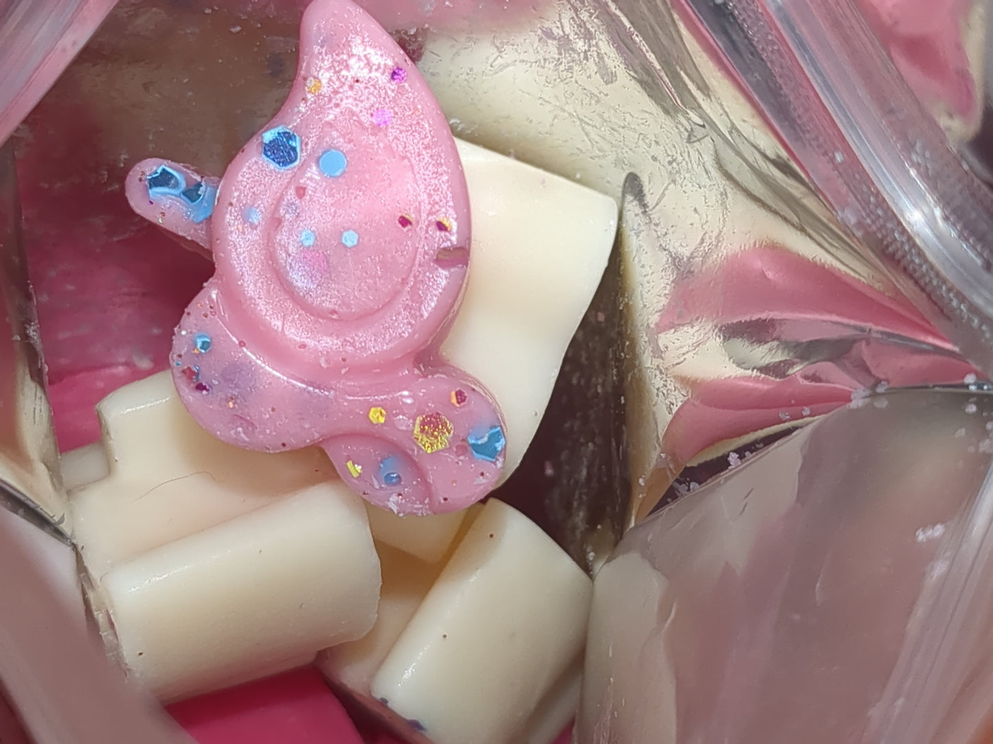 WM33a Flipping Flamingoes Wax Melts 1 oz