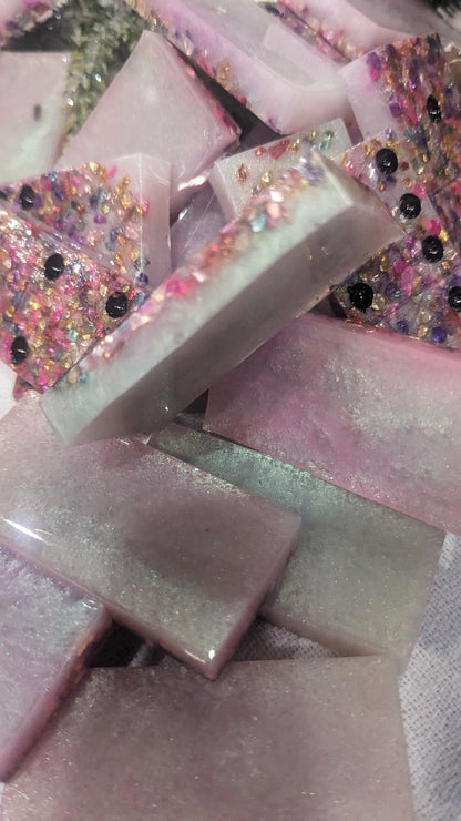 Handcrafted resin Dominoes white, pink filler