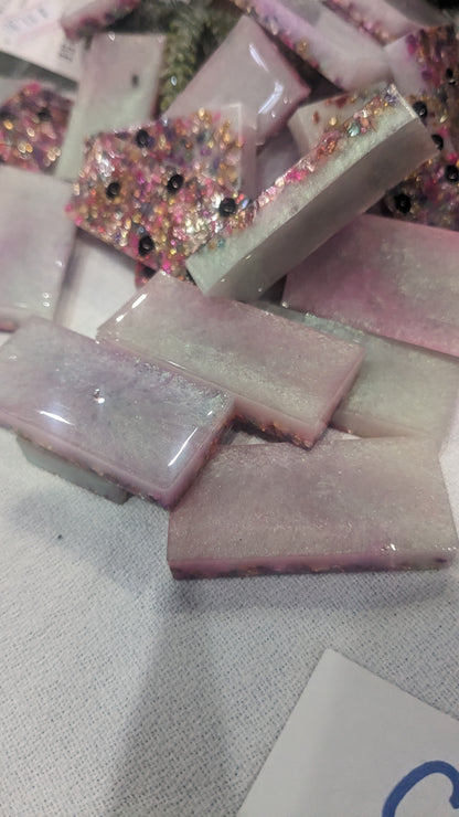 Handcrafted resin Dominoes white, pink filler