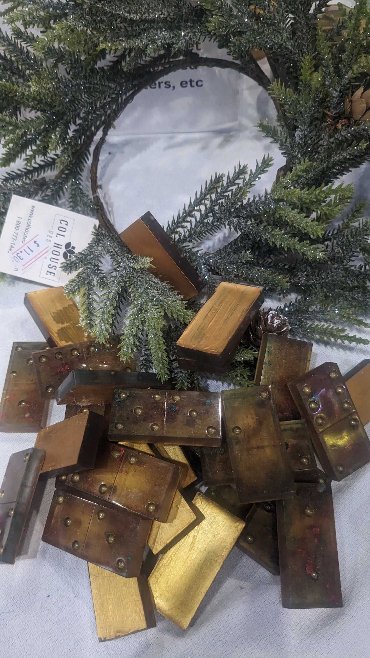Handcrafted resin Dominoes gold