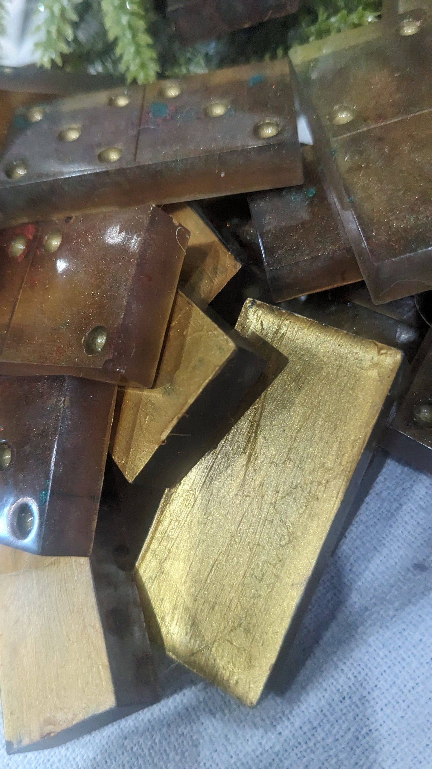 Handcrafted resin Dominoes gold