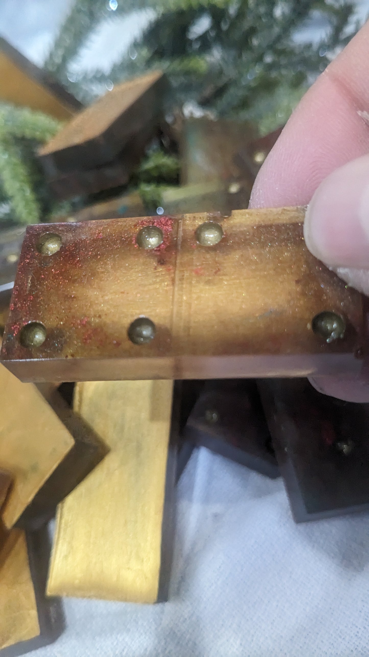 Handcrafted resin Dominoes gold