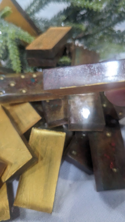 Handcrafted resin Dominoes gold
