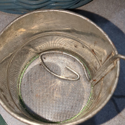 Vintage Green Two Cups flour sifter
