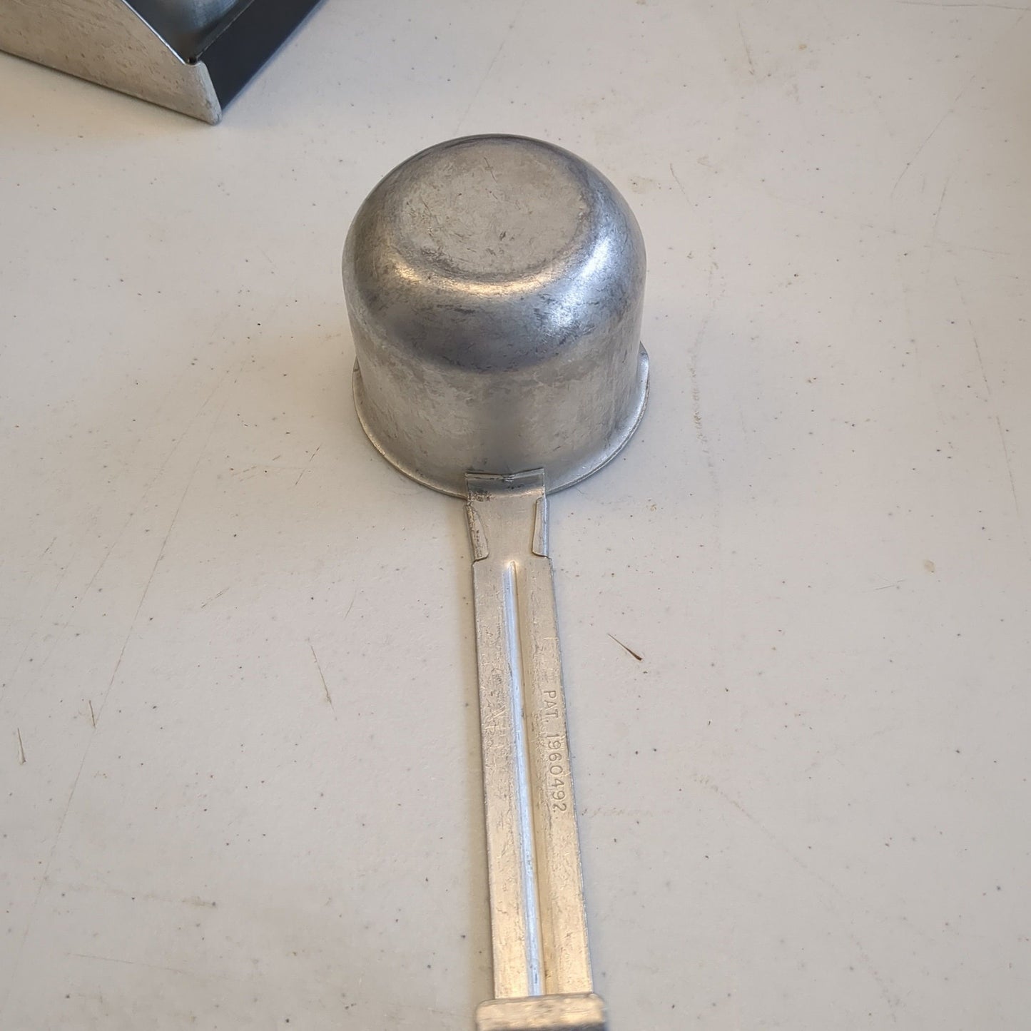 alu106 Vintage Sauce Melter with Strainer Lid