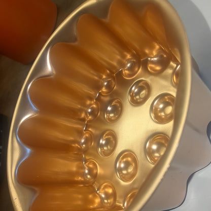 Vintage round fluted bubble cake pan kit