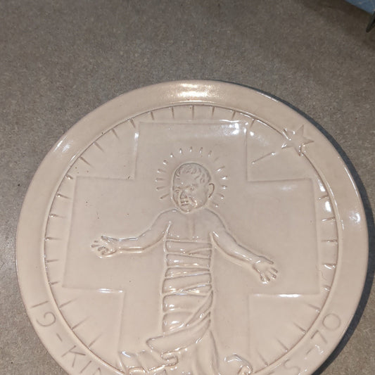 vintage Frankoma plate 1970 king of kings