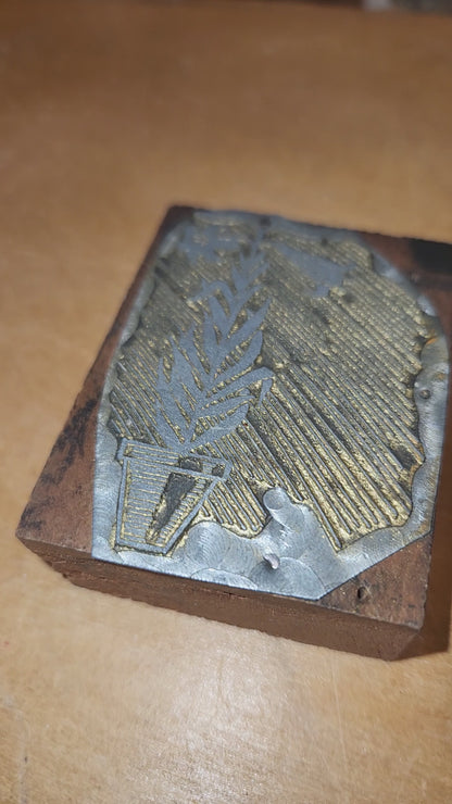 Vintage Wood Metal Newspaper Print Block Printer's Press Easter Lily 2 Blocks pb2e