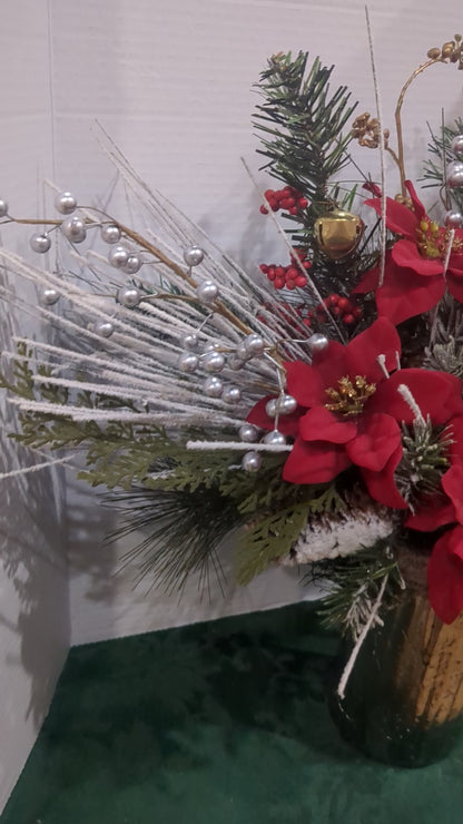 Holiday floral arrangement