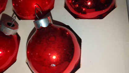 Box of Shiny Brite red ornament 1 1/2" box99