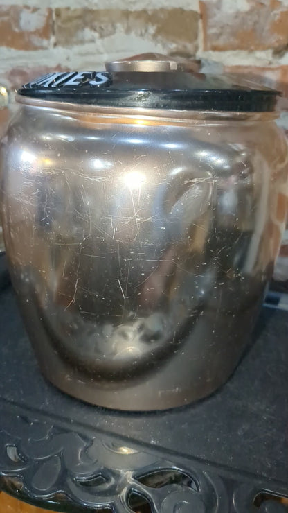 Vintage Kromex pink rose gold aluminum cookie 10 with black lid al6691