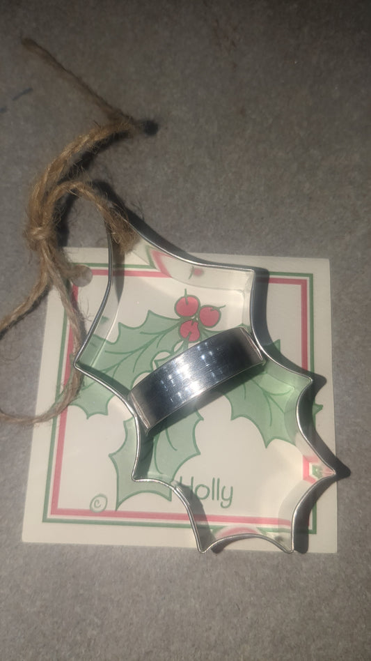 AC4 Ann Clark Holly Cookie cutter with recipe
