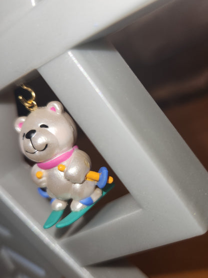 Vintage Avon Wee Winter Friends Display Stand Along With Set Of Four Wee Winter Friends Penguine, Seal, Polar Bear, Eskimo NO BOX ww67