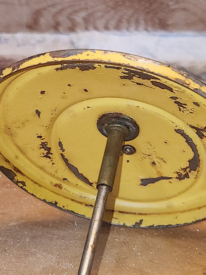 Vintage Kitchen Egg Beater Mixer Hand Mixer Glass Bowl Metal Top kit66