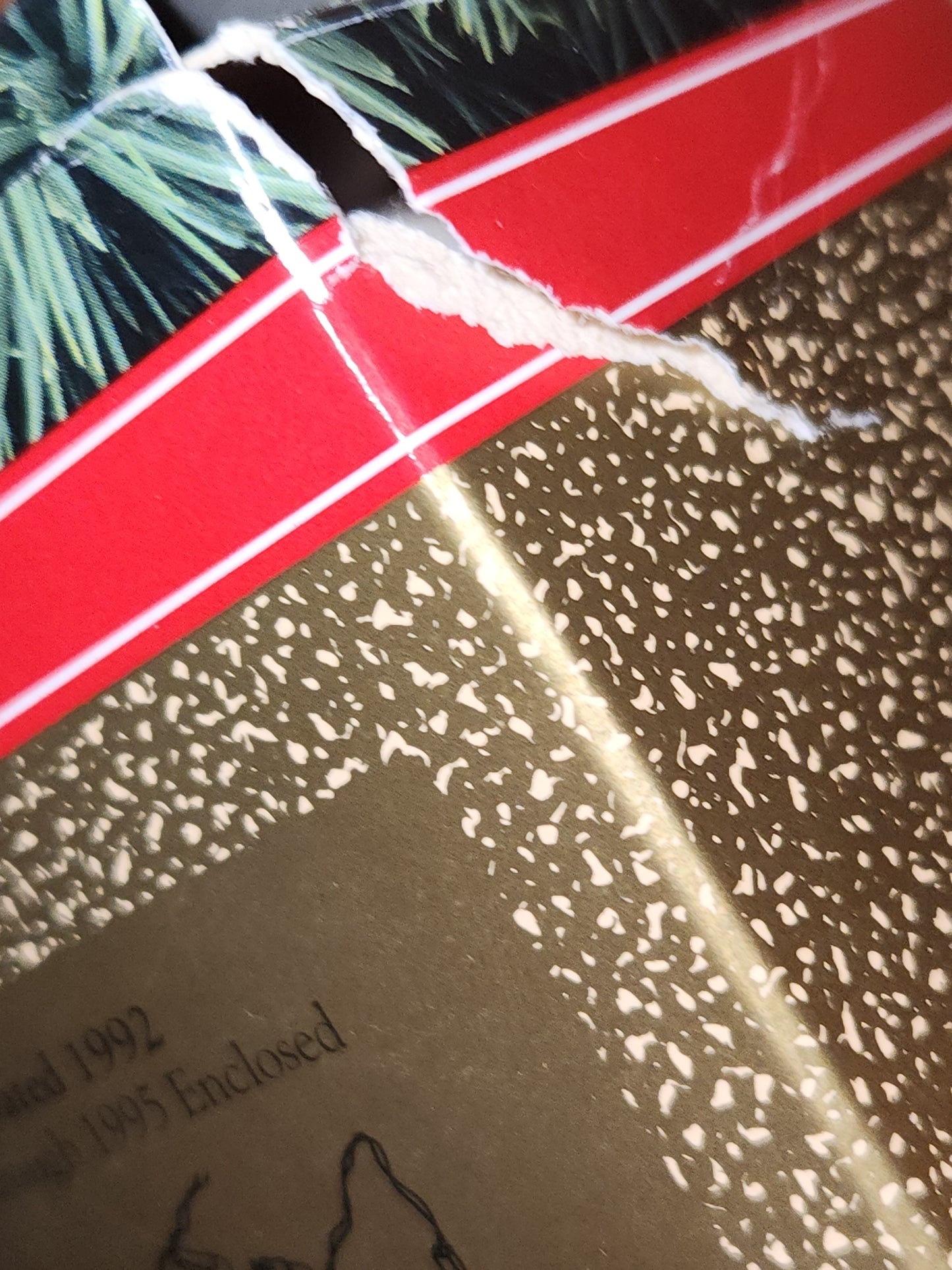 Vintage Hallmark Keepsake Ornament Feathered Friends Bird Feeder Magic Light 1992