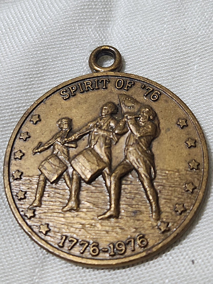 Vintage Spirit of '76 Commemorative Medallion U.S. Bicentennial 1776-1976 bh7