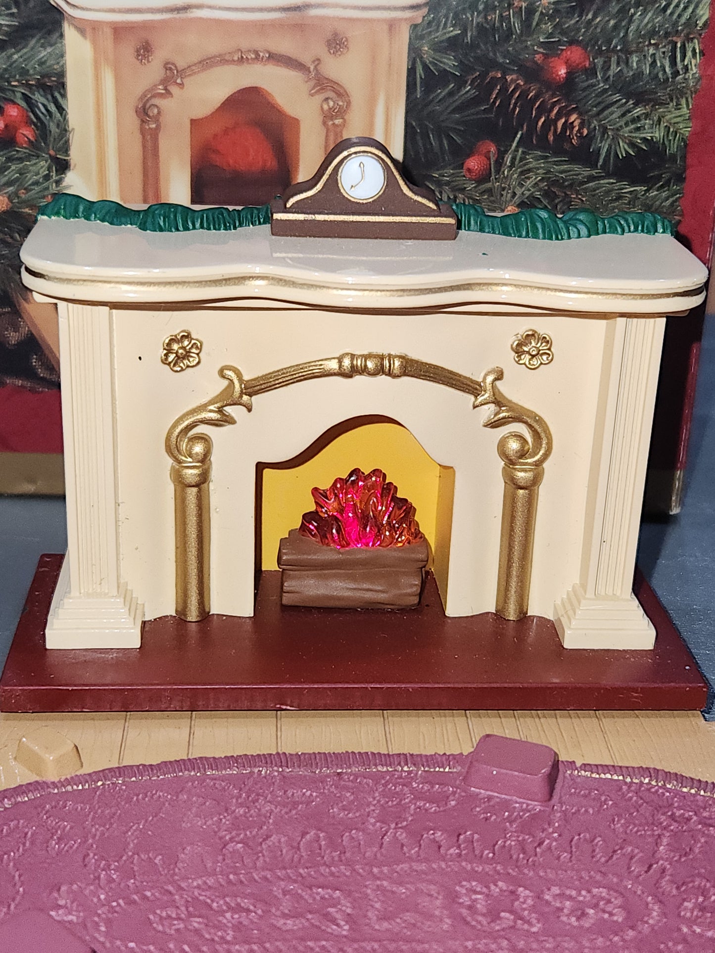 Vintage Hallmark Keepsake Ornament The Bearingers Fireplace 1993 ho1199