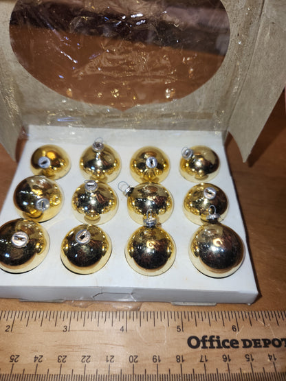 Box of Shiny Brite gold ornaments .98" 1" 25mm box of 12 bO03 box as is