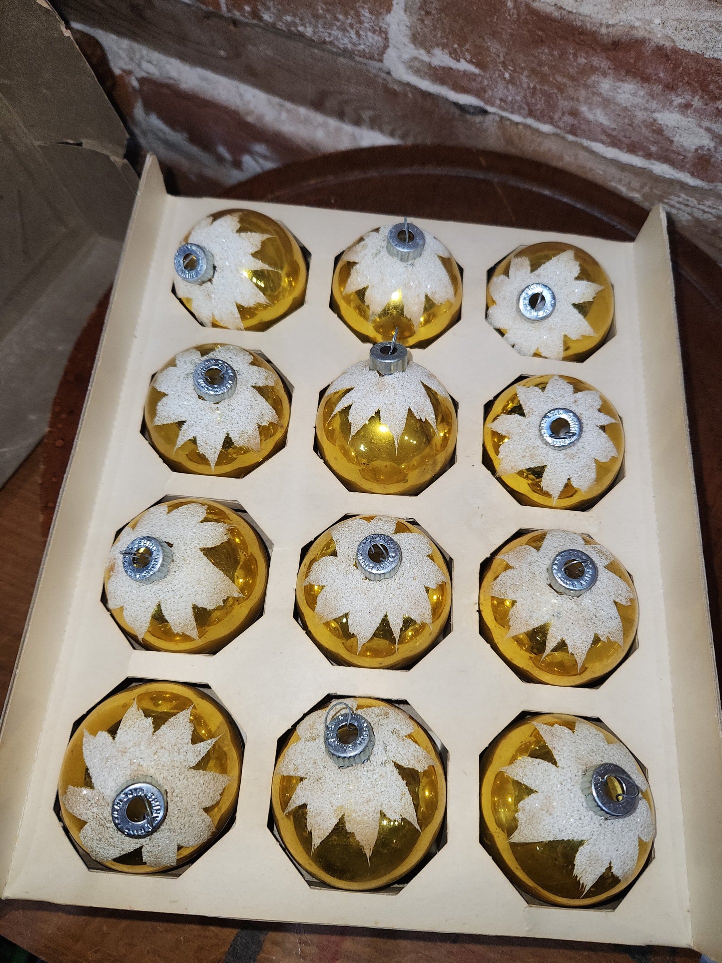 Vintage Shiny Brite 12 2 1/4" Glass Ornaments Gold Snow Capped With Mica bo191