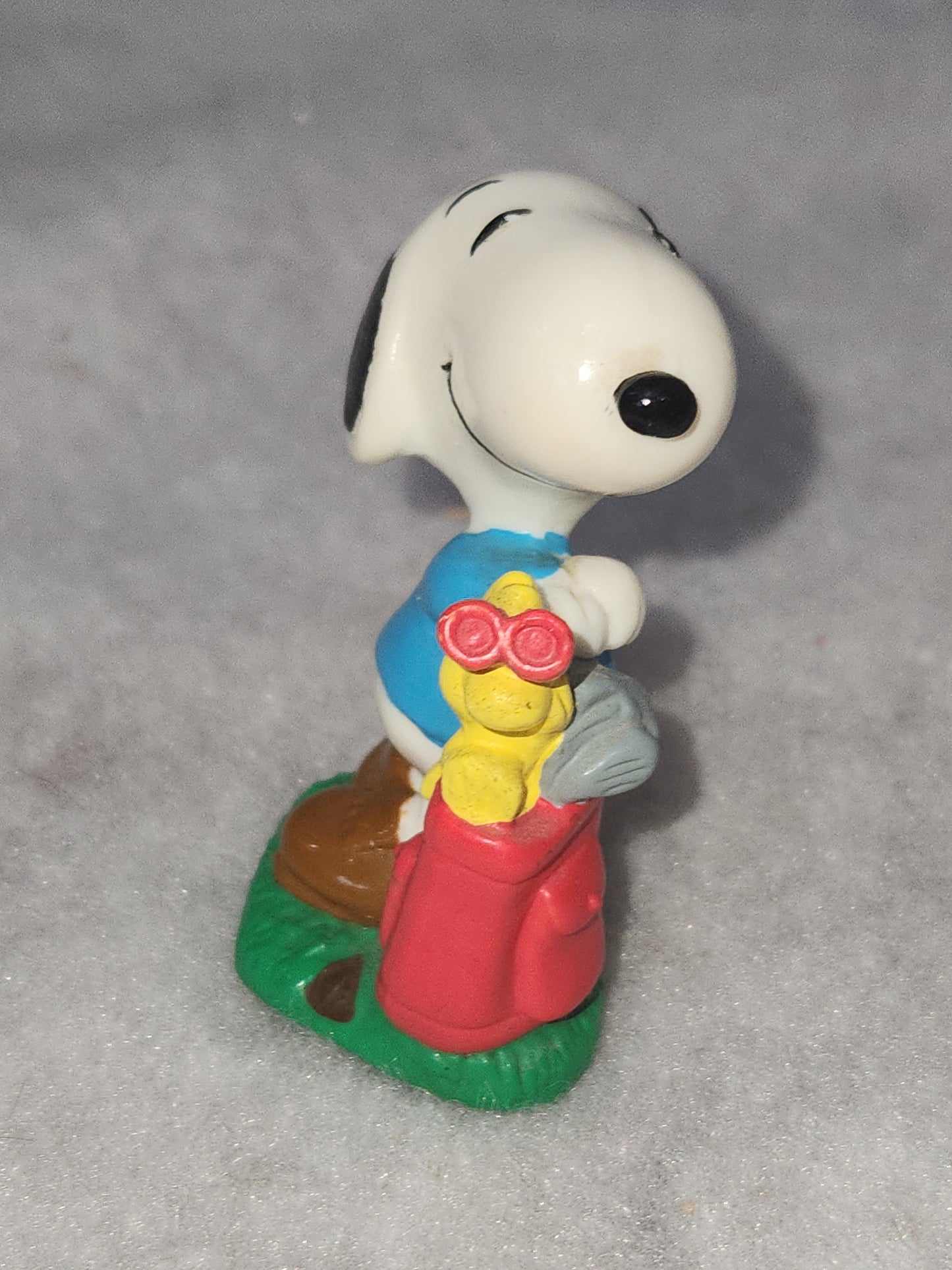 Vintage Peanuts Snoopy Woodstock Golf Golfing United Syndicate Inc. Toy11