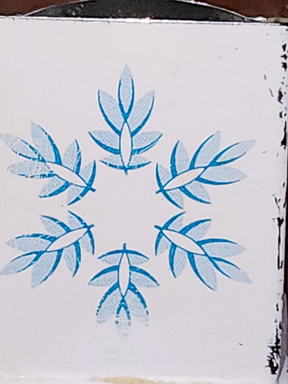 Vintage Androck Nut Spice Grinder with Glass Jar & Snowflake Design #49