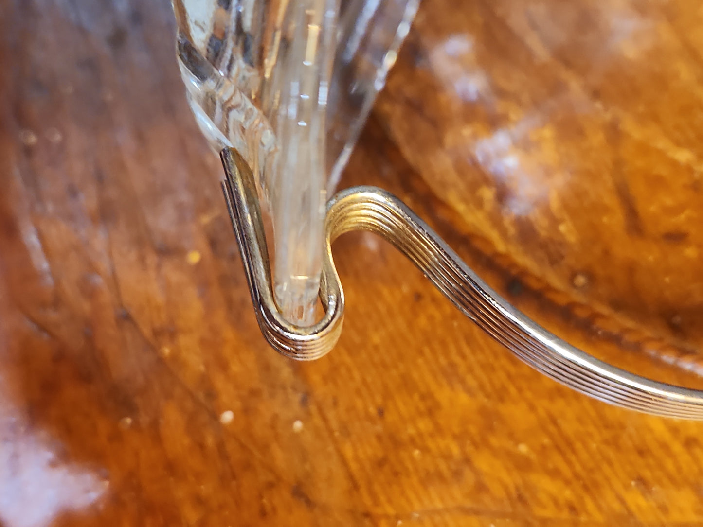 Vintage Anchor Hocking Cut Glass Butter Dish with Metal Handle kit70