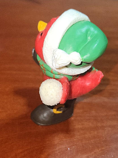 Hallmark Figurine Merry Cardinal with Snowball 1981 minature