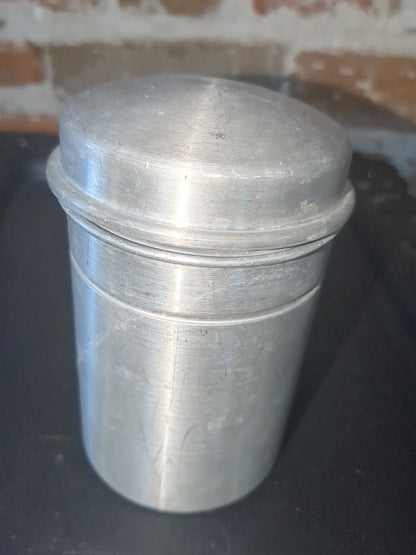 Vintage aluminum syrup pitcher with flip top lid alu891