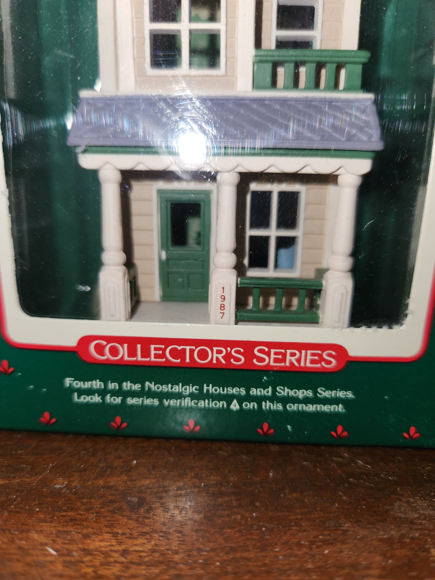 HH1987 House on Main Street Ornament Hallmark Nostalgic Houses