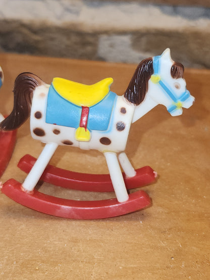 Vintage Wilton Cake Topper Toy Rocking Horse Plastic Miniature Dollhouse Figurine Set of 2 1978 Hong Kong AS IS rh6