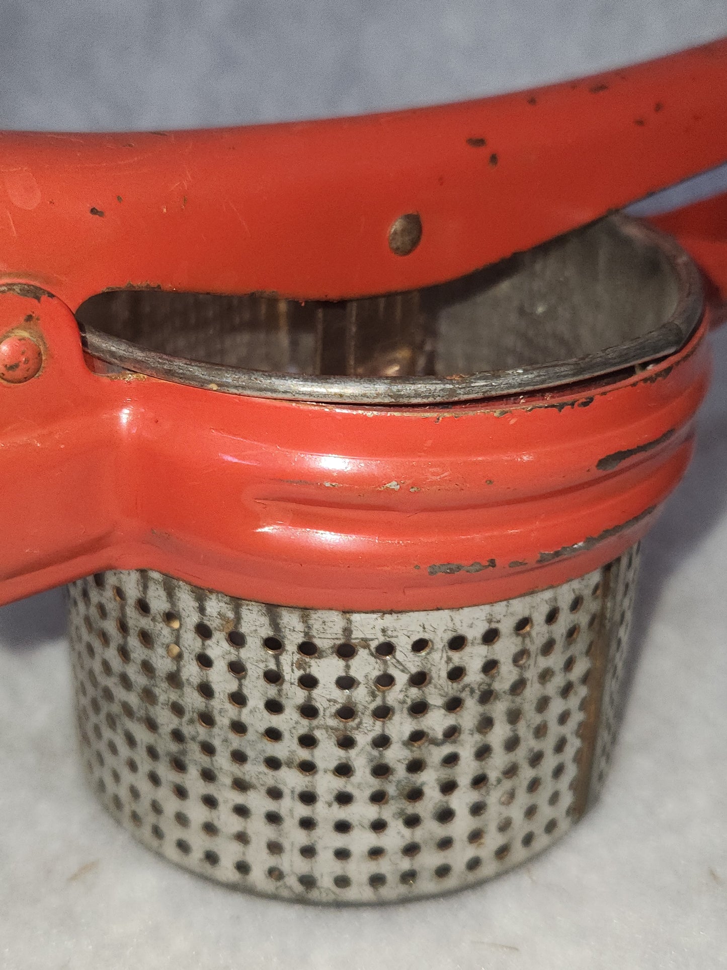 Vintage Potato Ricer Red Handle Universal No Makers Mark kit916