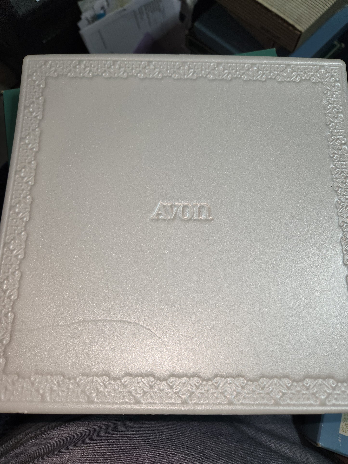 Vintage Avon Christmas 1977 Carollers in the Snow with Original Box. Enoch Wedgewood England