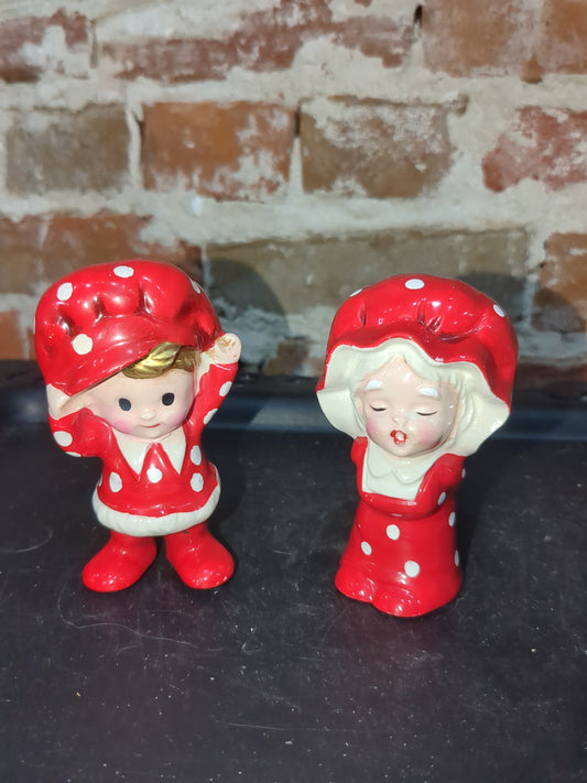 Vintage Inarco polka dot pair girl and boy made in Japan ina76
