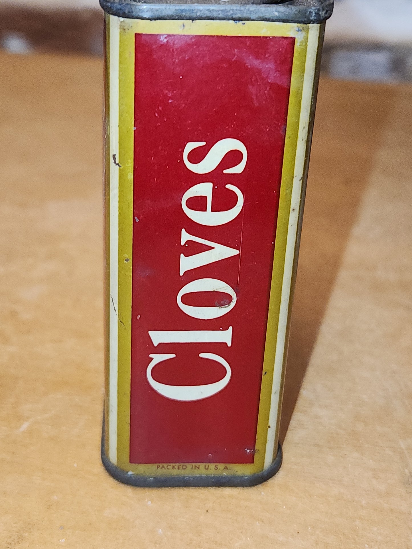 Vintage Schilling Spice Tin Cloves 2 Ounces ti661