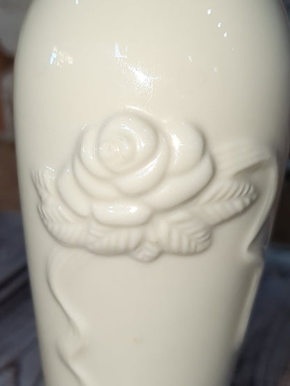 Vintage Lenox Rose Blossom Bud Vase Ivory Porcelain 24k Gold Trim 6" Tall lbv