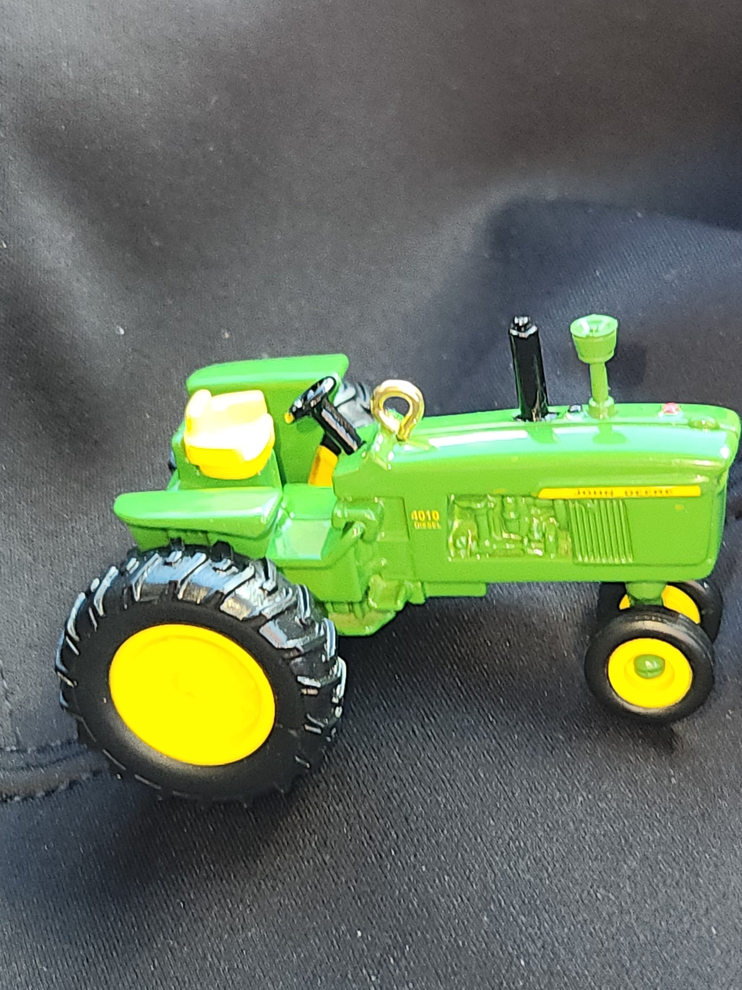 Hallmark Keepsake Ornament John Deere Model 4010 Tractor Die-Cast Metal 2004 minature