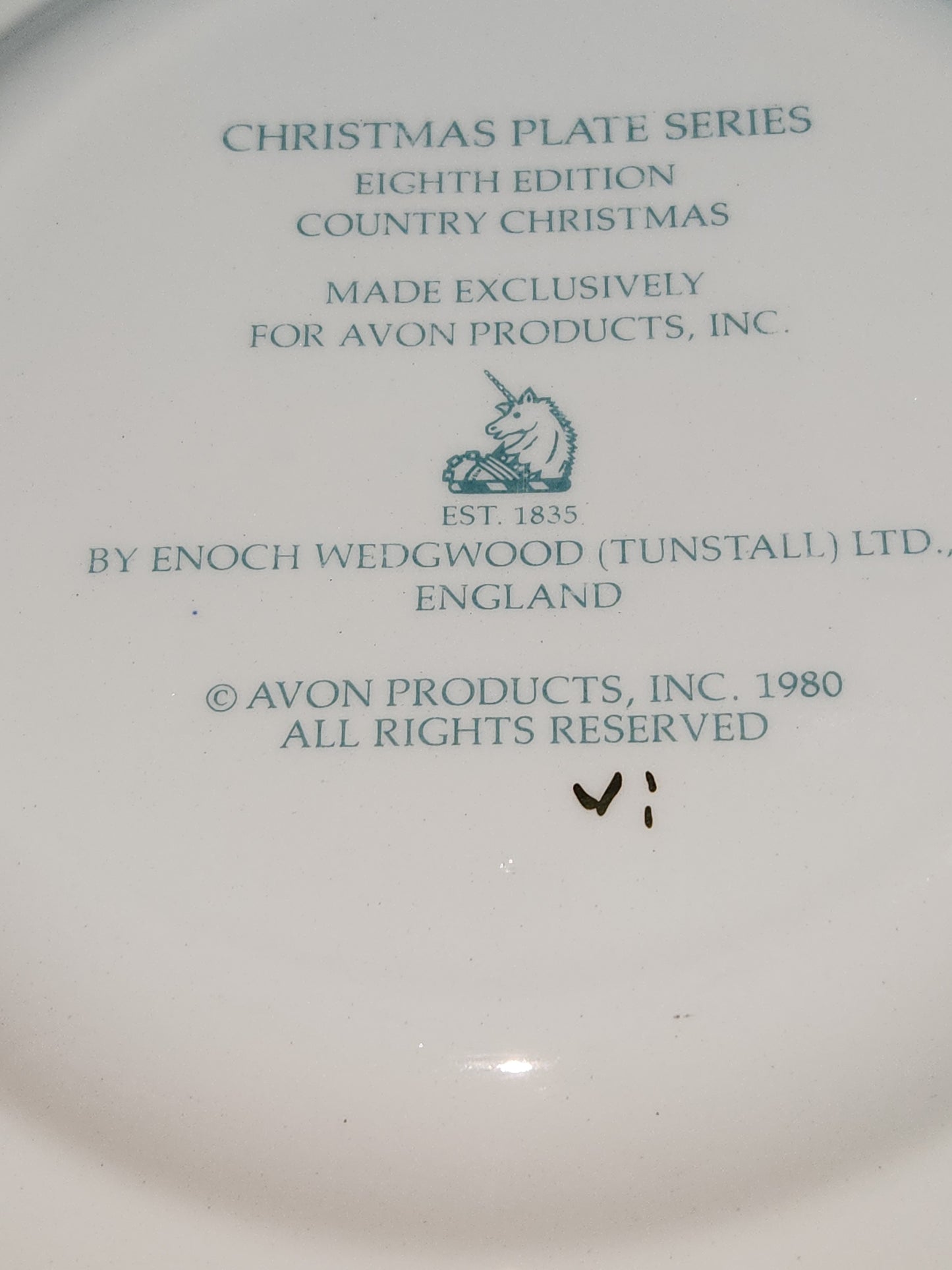 Vintage Avon Christmas 1980 Country Christmas Plate with Original Box. Enoch Wedgewood England