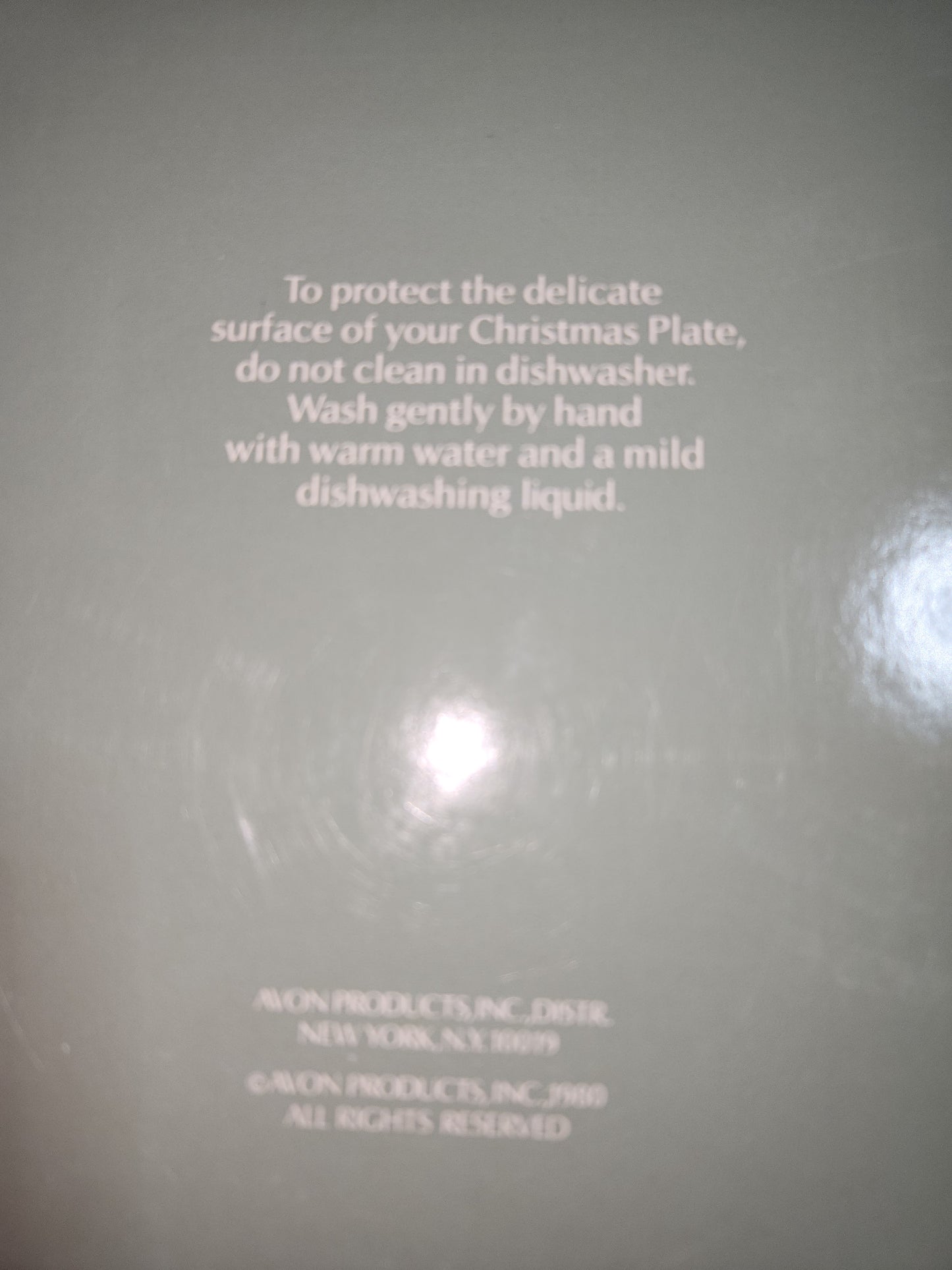 Vintage Avon Christmas 1980 Country Christmas Plate with Original Box. Enoch Wedgewood England